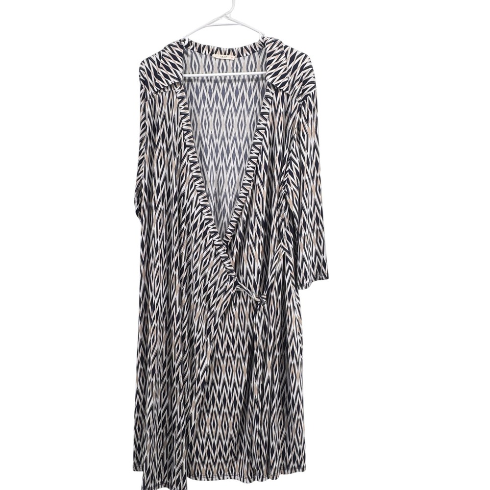Le Lis Geometric Diamond Faux Wrap Dress Navy Tan White Size M Made in USA
